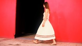 DRIES VAN NOTEN 030 Women’s SpringSummer 2000 Fashion show [upl. by Effy]