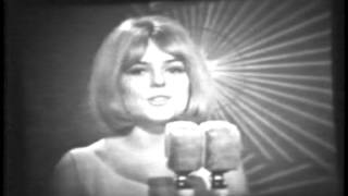 France Gall  Poupée de cire poupée de son Eurovision 1965 2nd performance [upl. by Griseldis502]