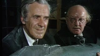 Dads Army  Something Nasty in the Vault   you come todie or yesterdie  NL subs [upl. by Bixby]