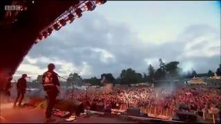 Catfish and the Bottlemen performing Cocoon  T in the Park 2016 [upl. by Lainahtan]