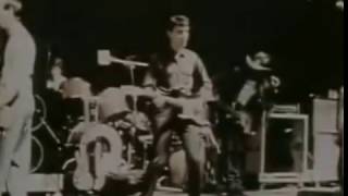 Talking Heads  Live in Rome Dec 18 1980 full show [upl. by Shargel]