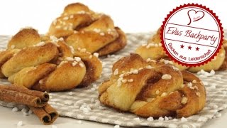 Schwedische Zimtschnecken  Kanelbullar  Hefeteig  Zimtknoten  Zimtkringel  Backen Evasbackparty [upl. by Nuahsed]