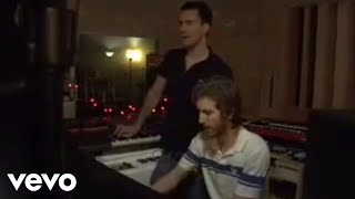 Maroon 5 Makes Me Wonder Studio Demo [upl. by Marelya]