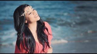 Tuğçe Haşimoğlu  Bir Ömür Boyu Official Video [upl. by Maggs]