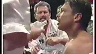 GREATEST ROUNDS IN BOXING Roberto Duran vs Vinny Pazienza 1994 06 25 Boxing Fights [upl. by Leuqim807]